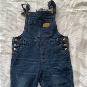 Maternity overalls